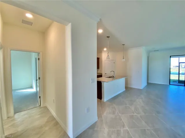 14561  Monrovia  LN, Fort Myers, FL 33905