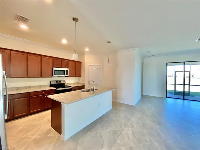 14561  Monrovia  LN, Fort Myers, FL 33905