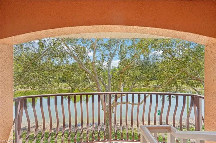 Balcony in the back of the building