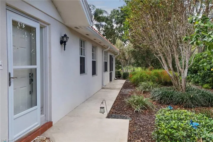 View of side of home