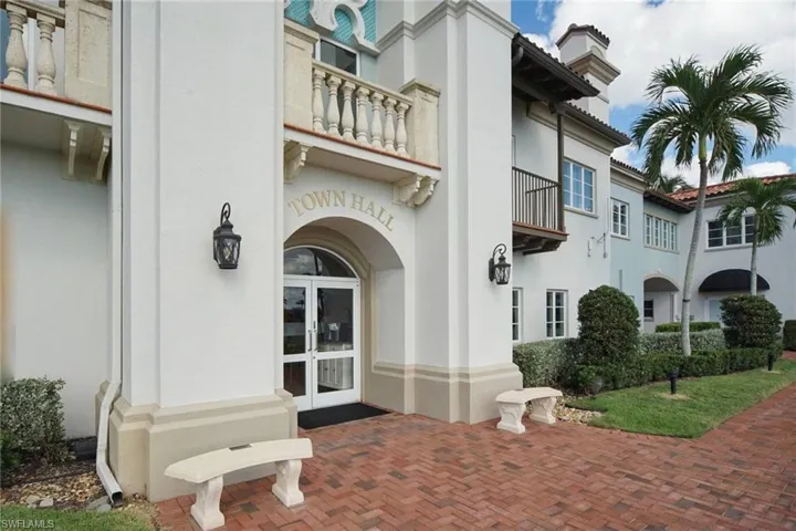3502  El Verdado  CT, Naples, FL 34109