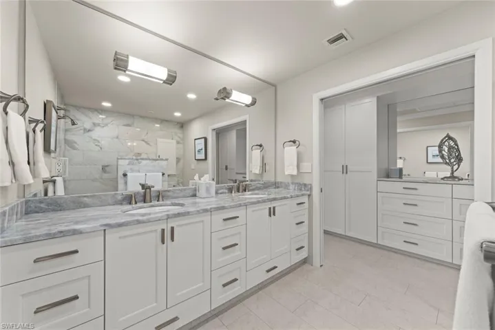 15660  Carriedale  LN, Fort Myers, FL 33912