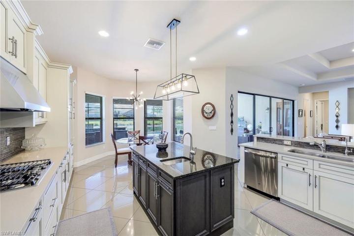 PLENTY OF COUNTER SPACE