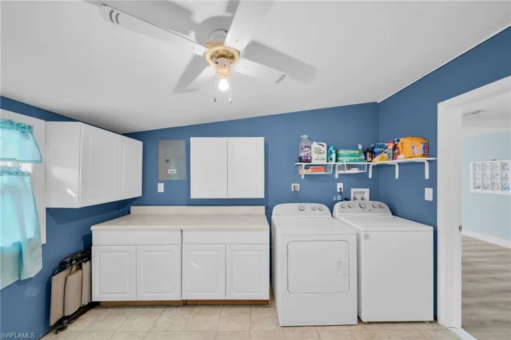 5208 Wilmington Ct, Cape Coral, Florida 33904