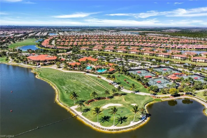 Aerial view of community.