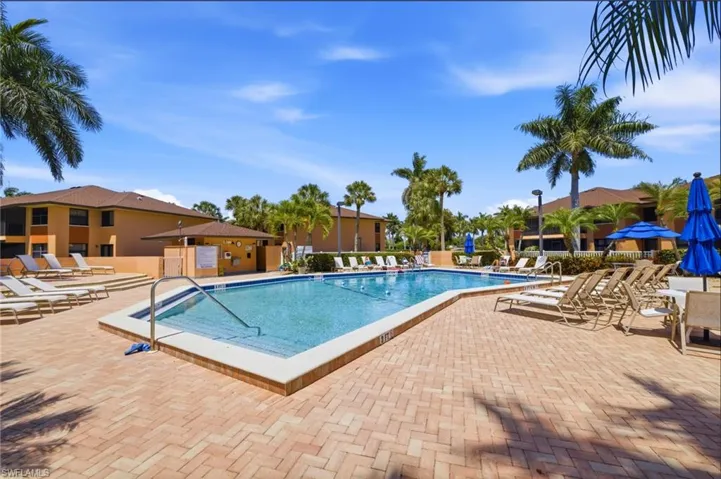 1504  Mainsail  DR, Naples, FL 34114