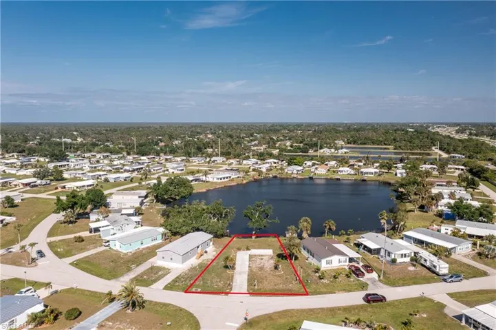 6330 Bob White DR, ENGLEWOOD FL 34224