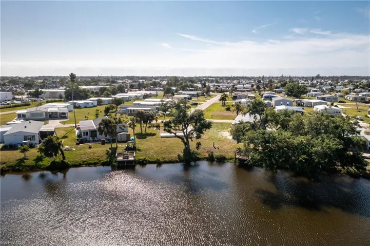 6330 Bob White DR, ENGLEWOOD FL 34224