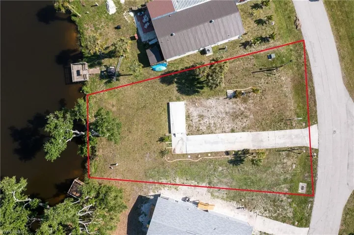 6330 Bob White DR, ENGLEWOOD FL 34224