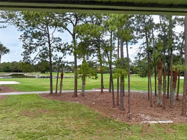 8175 Celeste Dr 1230, Naples, Florida 34113