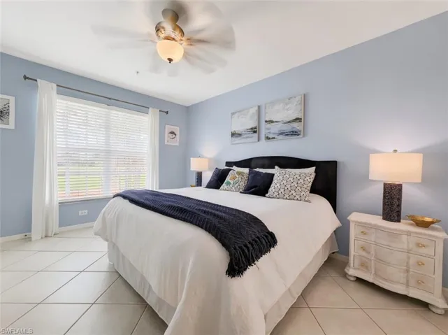 8175 Celeste Dr 1230, Naples, Florida 34113