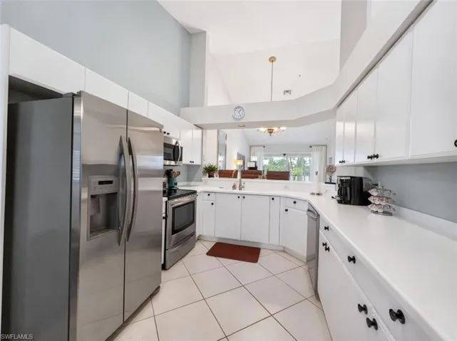 8175 Celeste Dr 1230, Naples, Florida 34113