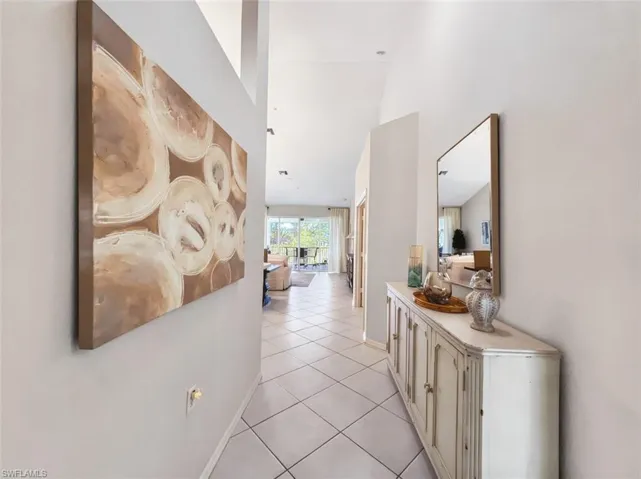 8175 Celeste Dr 1230, Naples, Florida 34113