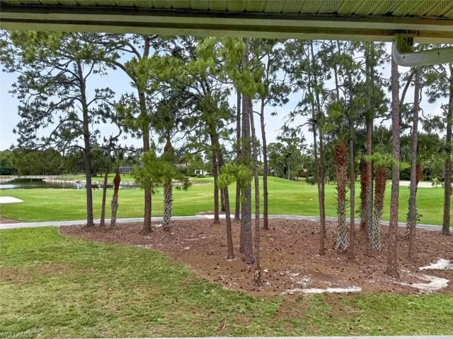 8175 Celeste Dr 1230, Naples, Florida 34113