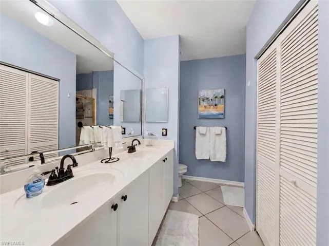 8175 Celeste Dr 1230, Naples, Florida 34113