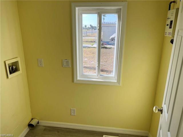 Washer and Dryer Hookup Available