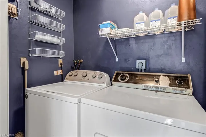 5917  Littlestone  CT, North Fort Myers, FL 33903