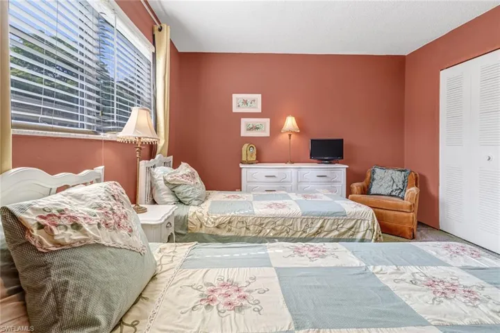 5917  Littlestone  CT, North Fort Myers, FL 33903