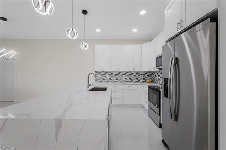821  Milwaukee  BLVD, LEHIGH ACRES, FL 33974