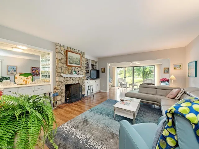 418 Meadowlark Ln # 418, Naples Fl 34105
