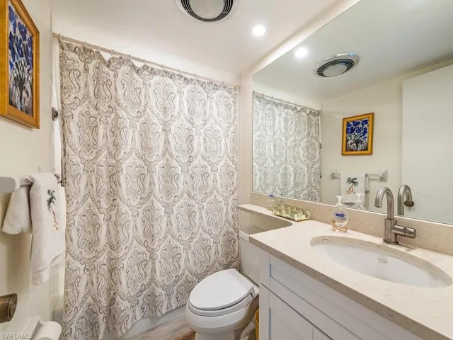 418 Meadowlark Ln # 418, Naples Fl 34105