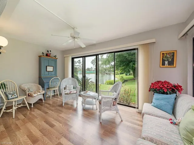 418 Meadowlark Ln # 418, Naples Fl 34105