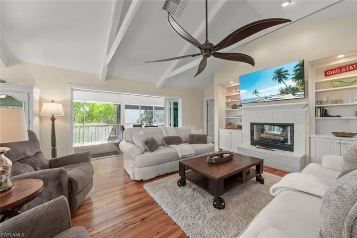 1089  Skiff  PL, Sanibel, FL 33957