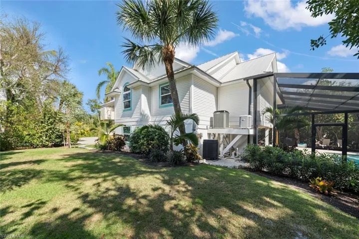 1089  Skiff  PL, Sanibel, FL 33957