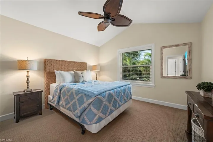 1089  Skiff  PL, Sanibel, FL 33957