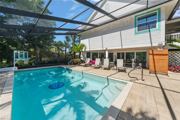 1089  Skiff  PL, Sanibel, FL 33957