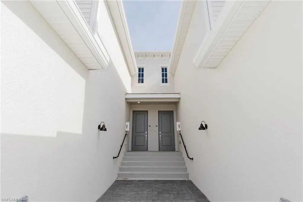 5655 MELBOURNE CT, Ave Maria, FL 34142,225045885
