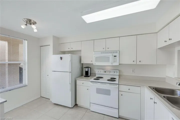 6920 Huntington Lakes Cir # 104, Naples Fl 34119