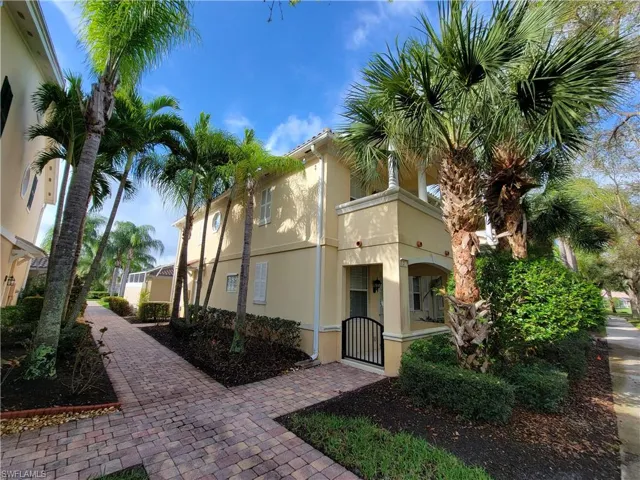 28209 Jeneva Way, Bonita Springs, Florida 34135