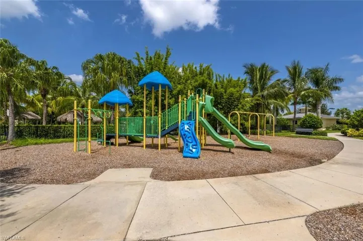 2708 Blossom Way, Naples, Florida 34120