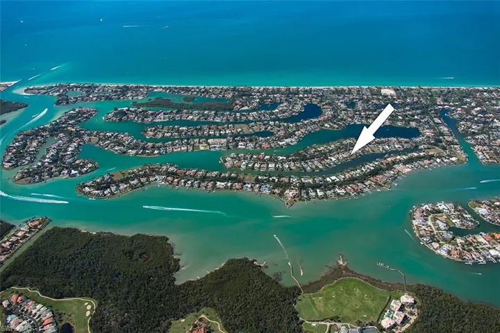Port Royal Aerial, view of beach, waterways, Port Royal neighborhood, Port Royal Club.