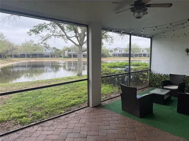 15582 Summit Place Cir 405, Naples, Florida 34119