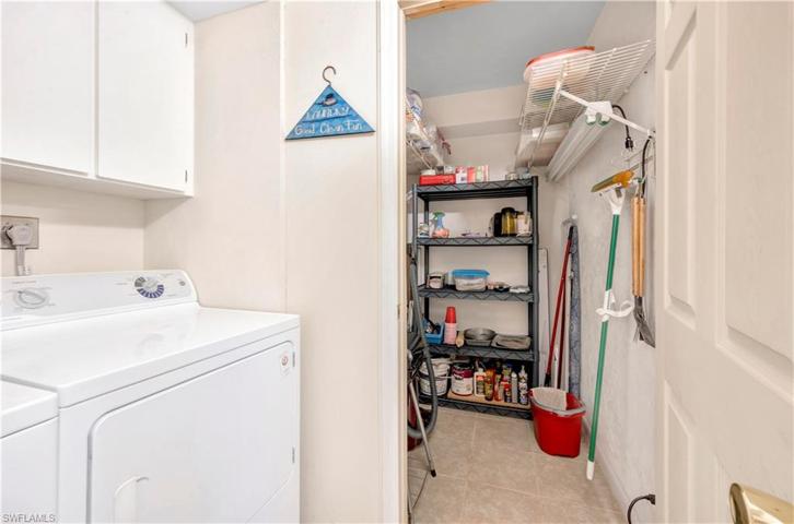 3678 Arctic CIR # 109, NAPLES FL 34112