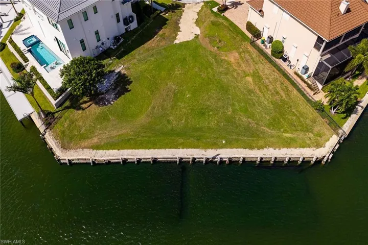 1250 Ludlam Ct, Marco Island, Florida 34145