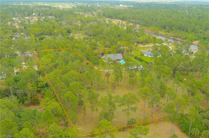 3810 12th AVE NE, NAPLES FL 34120