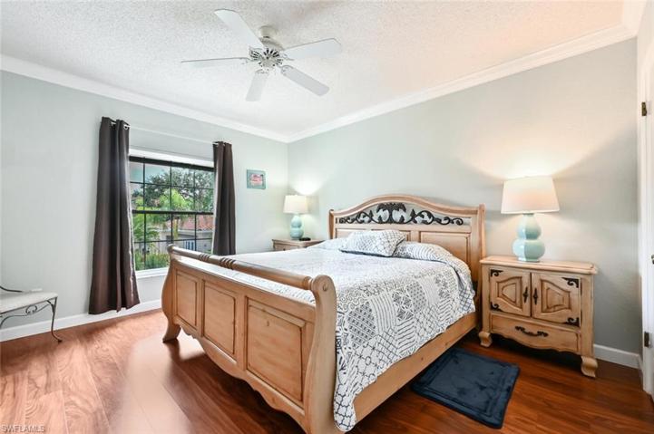 Guest with Kingsize bed