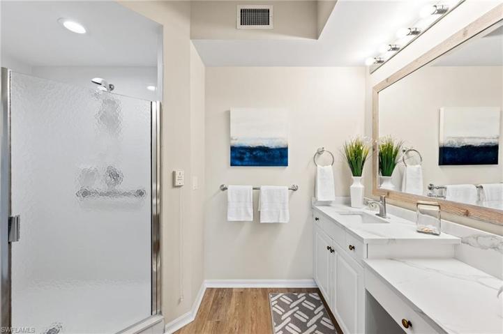 1001 Arbor Lake DR # 604, NAPLES FL 34110