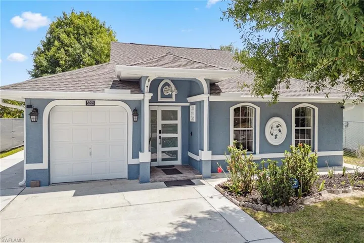 5322  Sholtz  ST, Naples, FL 34113