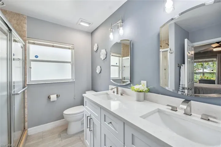 5322  Sholtz  ST, Naples, FL 34113