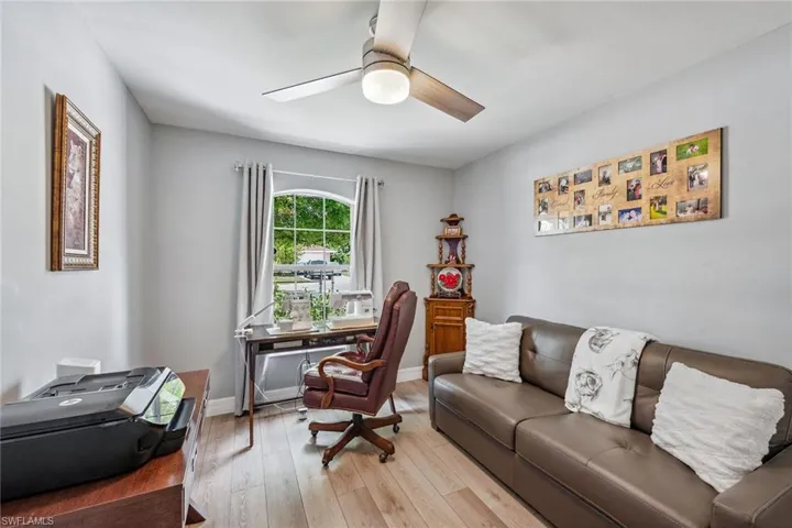 5322  Sholtz  ST, Naples, FL 34113