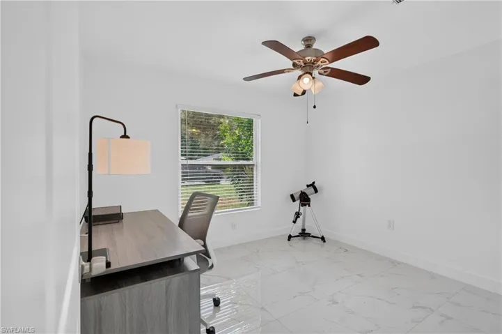6055 Macbeth Ln, Fort Myers, Florida 33908