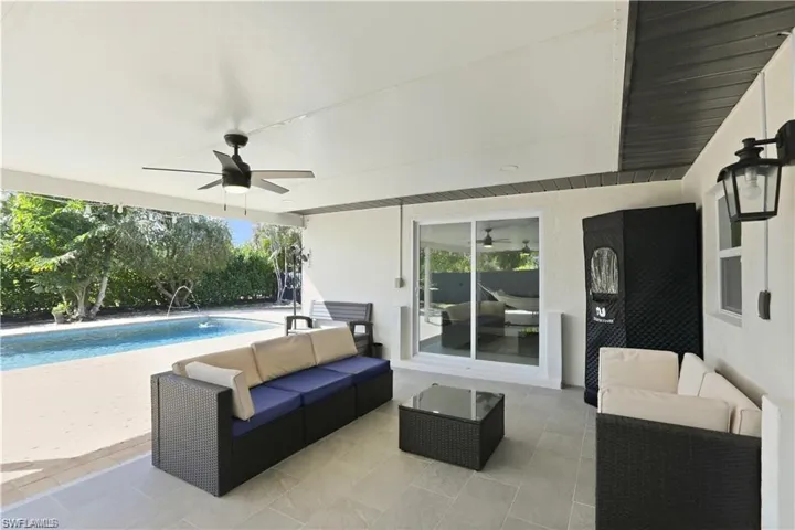 6055 Macbeth Ln, Fort Myers, Florida 33908