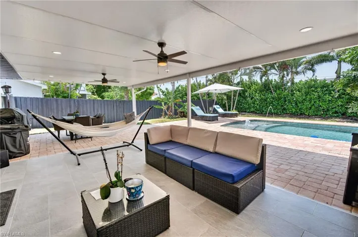 6055 Macbeth Ln, Fort Myers, Florida 33908