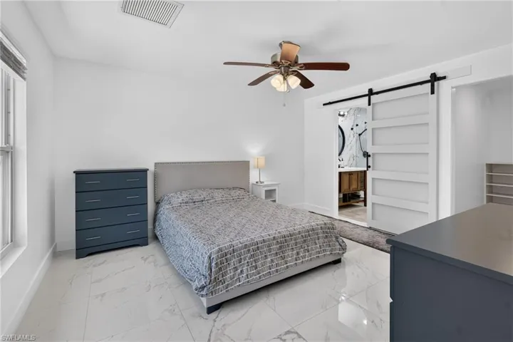 6055 Macbeth Ln, Fort Myers, Florida 33908