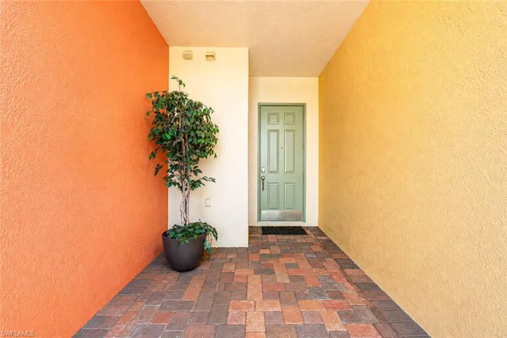 16010 Via Solera Cir 104, Fort Myers, Florida 33908