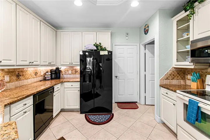 16010 Via Solera Cir 104, Fort Myers, Florida 33908